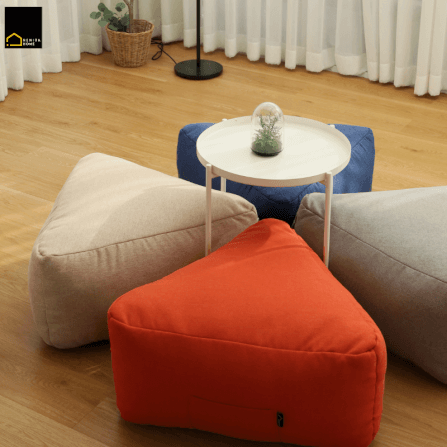 เบาะรองนั่งทรงสามเหลี่ยม RENITA HOME รุ่น ONIGIRI POUF สีเทา_1